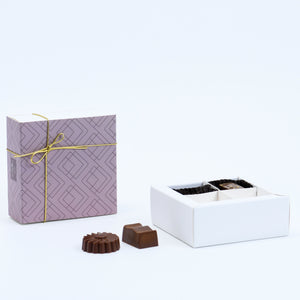 Giveaway box Purple / علبة توزيعات