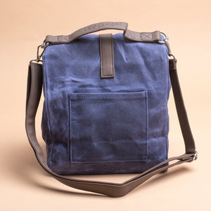 Lunch bag Blue / حقيبة أكل حافظة