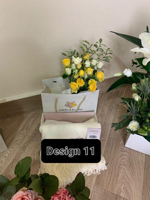 
            
                Load image into Gallery viewer, Flower Design 11
            
        