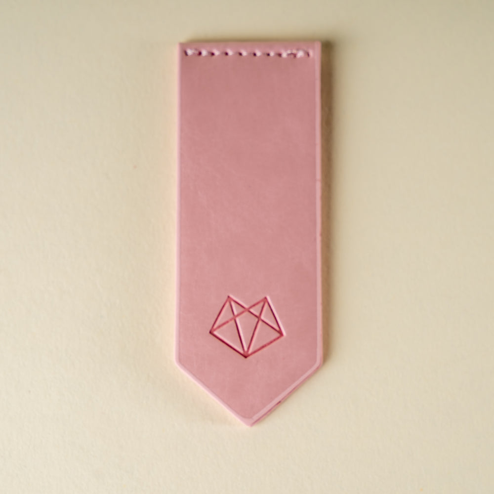 
            
                Load image into Gallery viewer, Leather small bookmark Pink  / فاصل قراءة
            
        