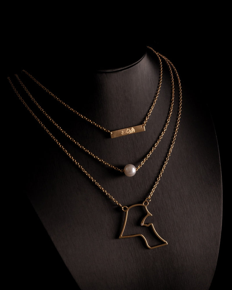 Necklace with zirconia / قلادة بحجر الزركونيا