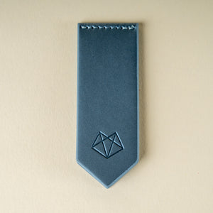 Leather small bookmark blue / فاصل قراءة